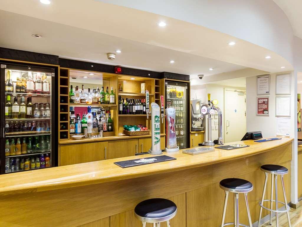 Travelodge Guildford Ristorante foto